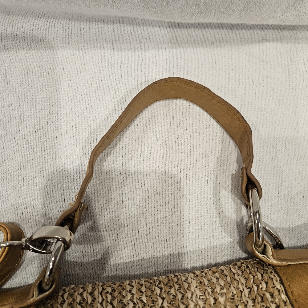 Olivia + Joy Tan and Brown Woven Crossbody Bag With Buckle And Ring Accents - Picture 4 of 9
